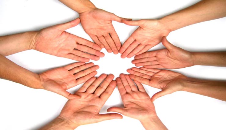 astrology tips,astrology tips in hindi,palmistry,palmistry of index finger and middle finger,nature of human