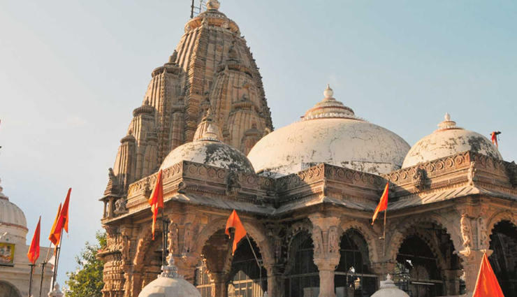gujarat temples,famous temples in gujarat,popular temples in gujarat,gujarat pilgrimage sites,religious places in gujarat,ancient temples in gujarat,historic temples in gujarat,gujarat temple tourism,gujarat temple architecture,gujarat temple tour