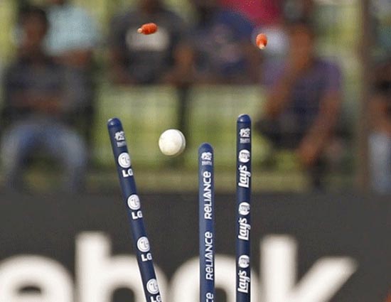 इंटरनेशनल वनडे में हैट्रिक लगाने वाले 5 भारतीय गेंदबाज