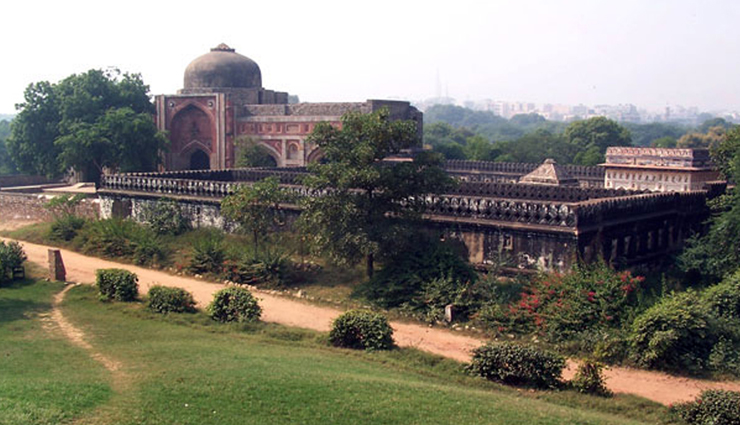 haunted places in delhi,delhi,haunted places,sanjay van,feroz shah kotla fort,jamali kamali tomb & mosque,bhuli bhatiyari mahal,house no w 3,greater kailash 1,delhi mutiny house,kashmere gate