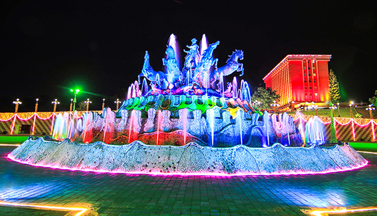 haunted places,haunted places in india,india,bhangarh fort,rajasthan,dumas beach,gujarat,ramoji film city,hyderabad,agrasen ki baoli,delhi,shaniwarwada,pune