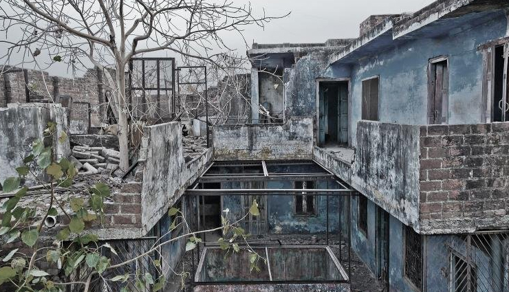 haunted places in delhi,delhi,haunted places,sanjay van,feroz shah kotla fort,jamali kamali tomb & mosque,bhuli bhatiyari mahal,house no w 3,greater kailash 1,delhi mutiny house,kashmere gate