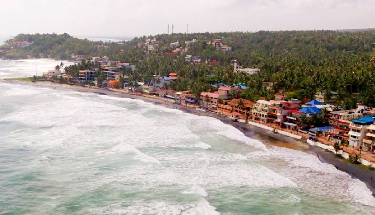 must visit beaches in kerala,kerala beach destinations,best beaches in kerala,kerala tourism,shankhumugham beach,kovalam beach,lighthouse beach,hawa beach,samudra beach,beaches in trivandrum,kerala travel guide,kerala beach holidays,kerala coastal tourism