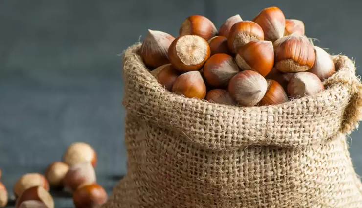 benefits of hazelnuts for skin,hazelnuts for hair growth,hazelnut oil benefits,hazelnuts for glowing skin,hazelnuts for healthy hair,hazelnut antioxidants,hazelnut benefits for beauty,hazelnuts for anti-aging,hazelnuts for hair strength,hazelnuts for acne,hazelnut oil for skin,hazelnuts for scalp health,least known benefits of hazelnuts,hazelnuts for hydration,hazelnuts for skin nourishment