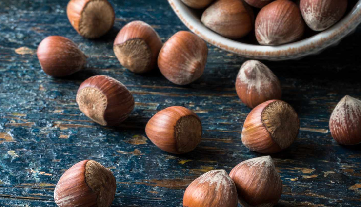 Top 10 Incredible Health Benefits of Hazelnuts for a Nutritious Diet