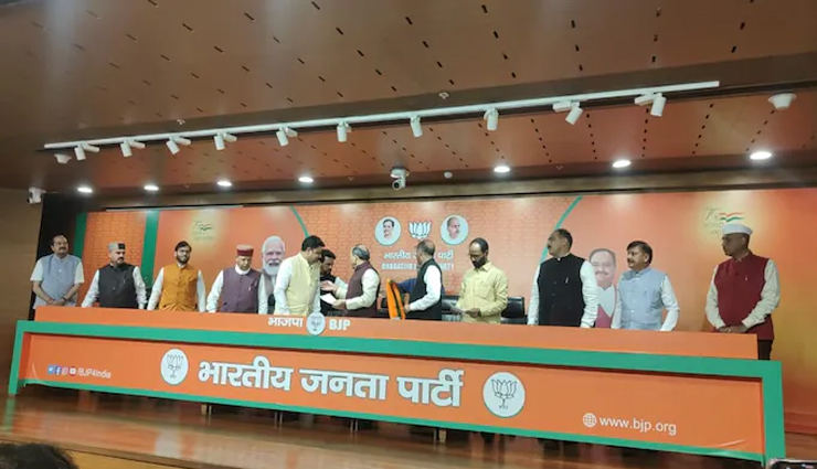 हिमाचल प्रदेश: भाजपा में शामिल हुए 3 निर्दलीय व कांग्रेस के 6 बागी विधायक