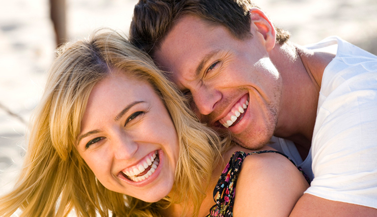 signs he like you,he love you,love,love tips,relationship,relationship tips