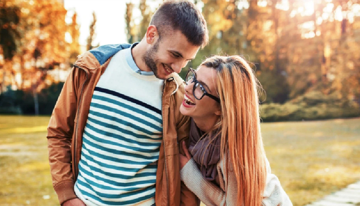 10 Signs He Loves You Without Uttering a Word