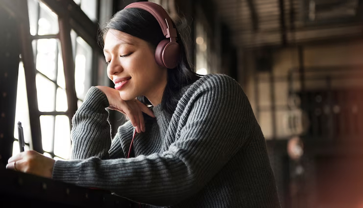 ear bud side effects,risks of using ear buds,negative effects of ear bud usage,harmful impacts of using ear buds,ear bud-related health issues,dangers of prolonged ear bud use,ear bud usage and its side effects,health risks associated with ear bud usage,ear bud complications and drawbacks,ear bud hazards and adverse effects