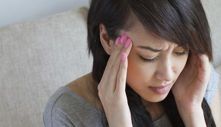 जिद्दी सिरदर्द का इलाज है जापानी थैरेपी, जानें इसे करने का तरीका