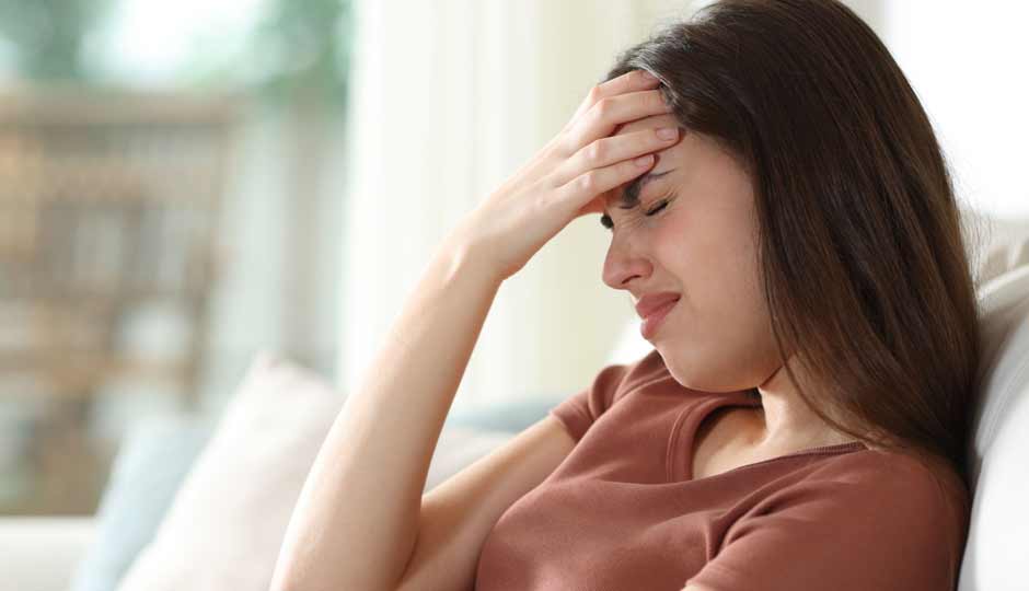 10 Effective Home Remedies to Treat Headache Naturally