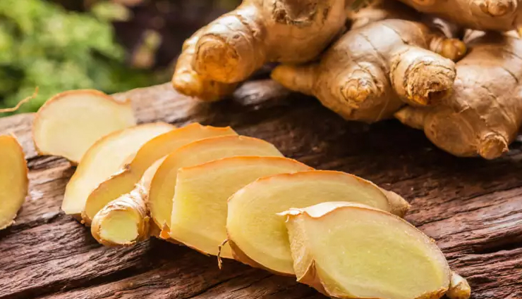 healthy food,Health tips,fitness tips,food for headache,headache tips,watermelon,spinach,yogurt,ginger,mackerel