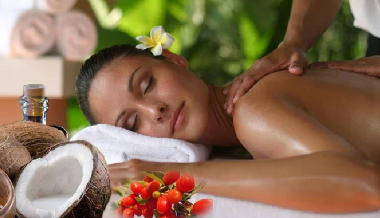 coconut oil benefits,natural beauty oil,coconut oil for skin,coconut oil for hair,moisturizing coconut oil,antibacterial oil,anti-inflammatory oil,hair conditioning,skin nourishment,natural skincare,haircare remedies,frizzy hair treatment,dry skin remedy