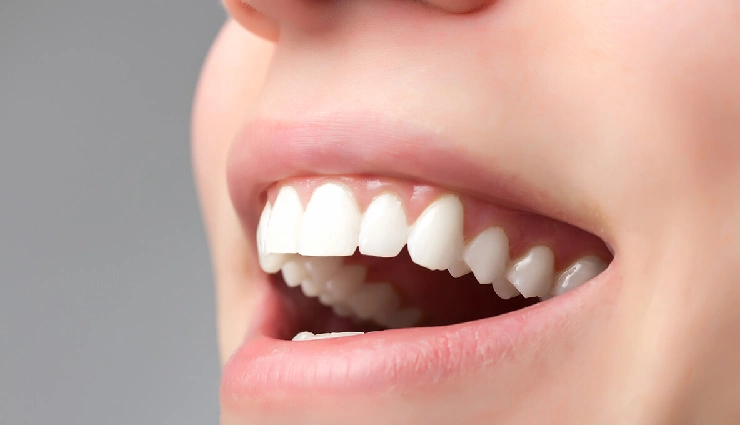 9 Foods To Avoid To Get Healthy Teeth