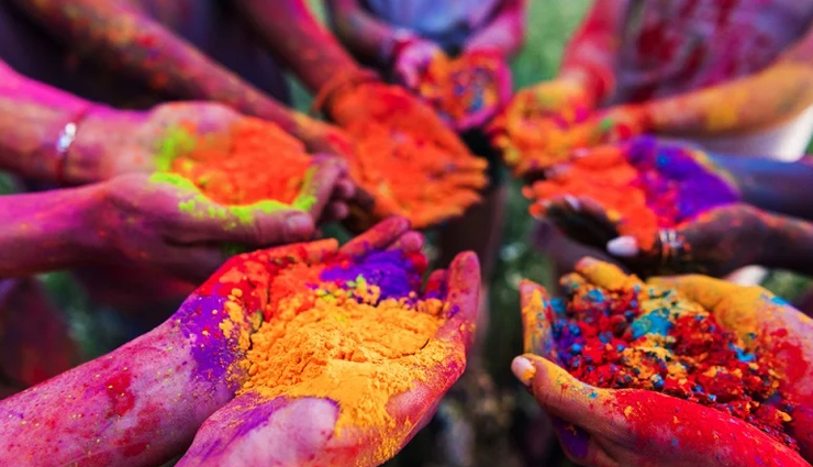 holi weight management tips,pre-holi diet tips,post-holi weight loss tips,how to avoid weight gain during holi,healthy eating tips for holi,holi festival diet plan,weight control during holi,post-holi detox tips,low-calorie holi snacks,fitness tips for holi,healthy holi celebration,avoid overeating during holi,holi metabolism boost,staying fit during holi,holi weight loss diet