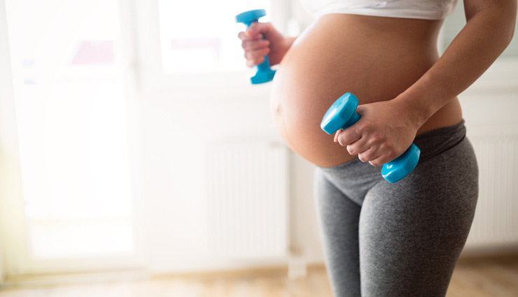 गर्भावस्था में सेहत का ध्यान रखना बड़ी चुनौती, जानें इस दौरान सोने का सही तरीका