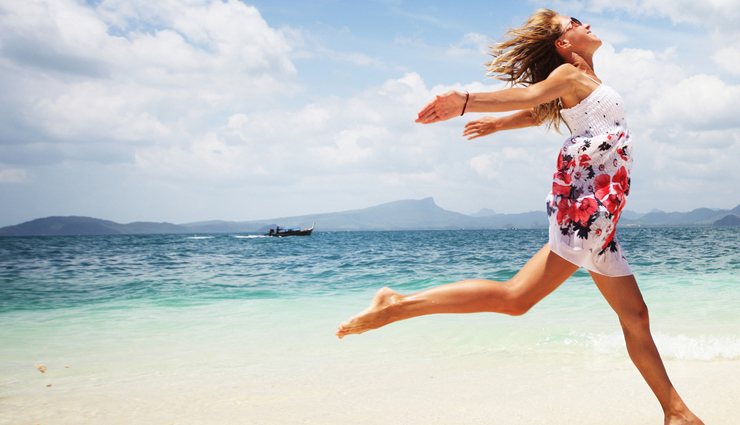 शरीर को रोगमुक्त बनाता है मकरासन, जाने और फायदे