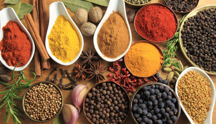 बारिश के दिनों में ये मसाले रखेंगे आपकी सेहत का ख्याल