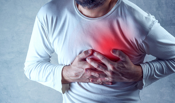 बुजुर्गों के साथ युवाओं को भी परेशान कर रही दिल की बीमारियां, इन टिप्स से रखें हार्ट को हेल्दी