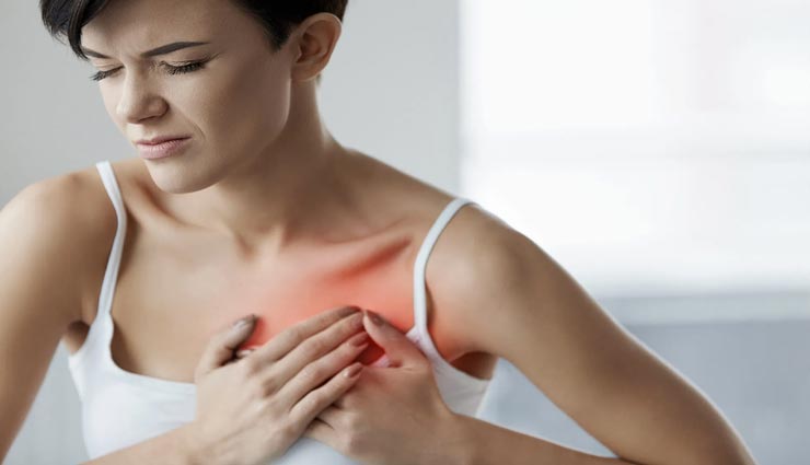 हार्ट अटैक का संकेत हो सकते हैं महिलाओं में दिखने वाले ये लक्षण, रहें सतर्क