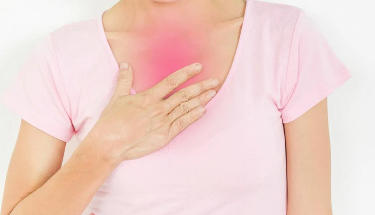 5 Kitchen Ingredients To Treat Heartburn During Summer