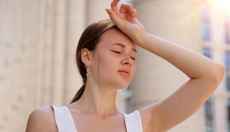 health benefits of gulkand,gulkand for digestion,cooling properties of gulkand,gulkand for skin,gulkand stress relief,natural laxative,ayurvedic gulkand,gulkand for oral health,gulkand menstrual relief,natural detoxification