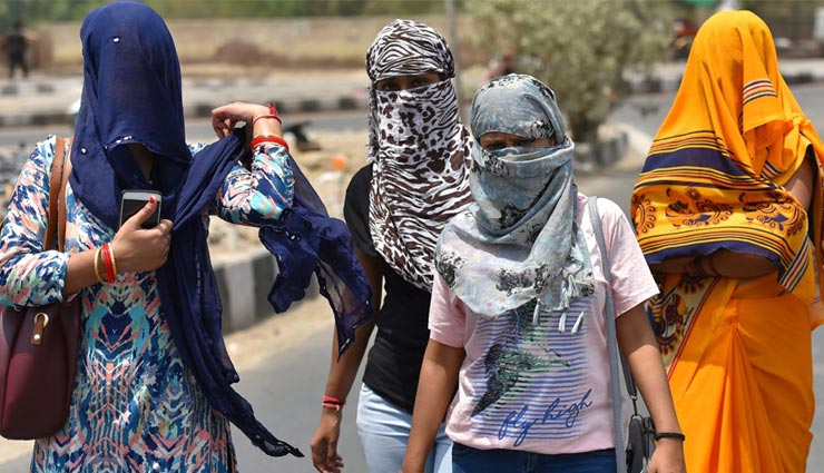 delhi,kerala express,passenger death,coimbatore,agra,jhansi,heat,heat wave,news,news in hindi