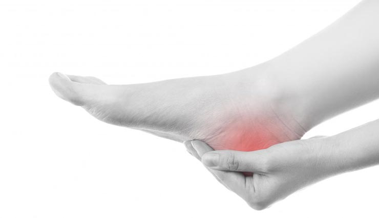 एडी का दर्द देता है असहनीय पीड़ा, ये आसान उपाय दिलाएँगे आपको राहत