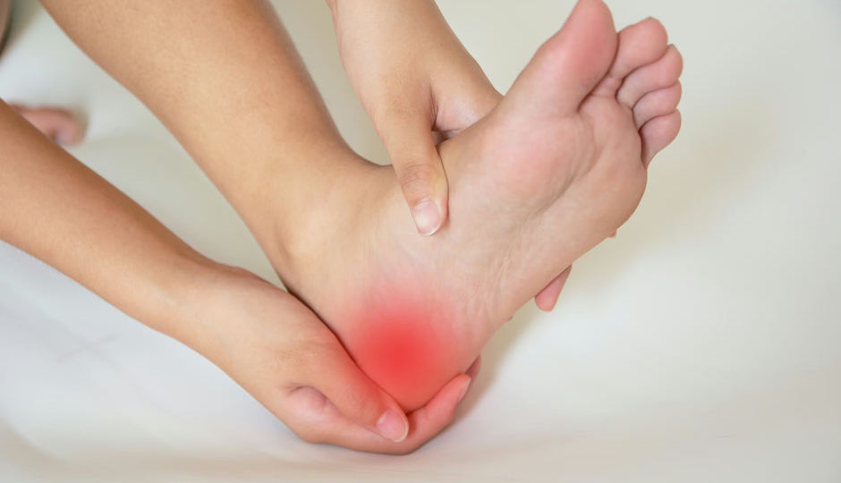 7 Effective Home Remedies To Treat Heel Pain