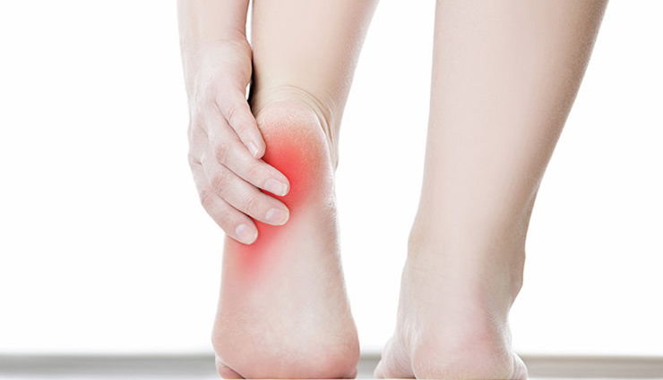 ways to get relief from heel pain,heel  pain,home remedies,home remedies to treat heel pain,feet care tips,Health tips,fitness tips