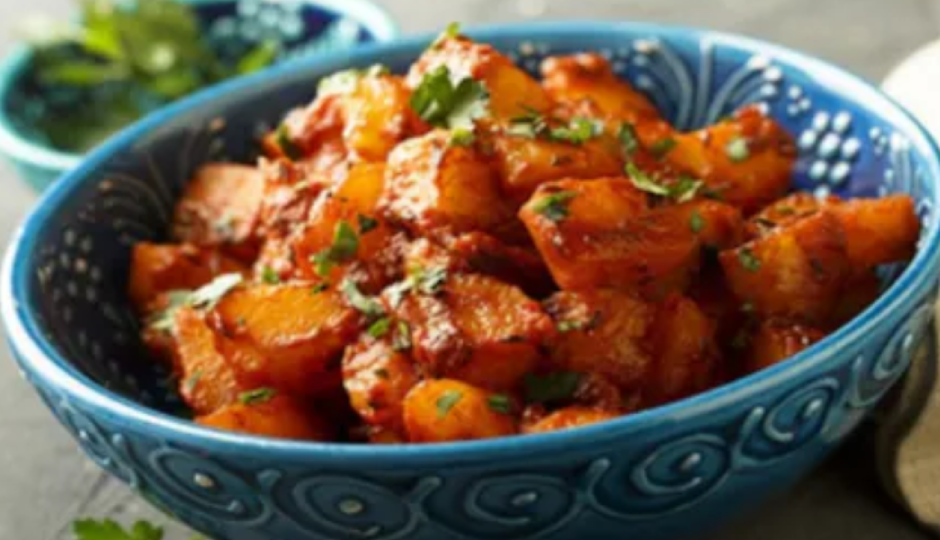 हींग वाले आलू : बदल जाएगा मुंह का जायका, आपके पाचन के लिहाज से भी रहेगी बेहतरीन डिश #Recipe heeng wale aloo,heeng wale aloo tasty,heeng wale aloo sabji,heeng wale aloo healthy,heeng wale aloo delicious,heeng wale aloo ingredients,heeng wale aloo recipe,heeng wale aloo children