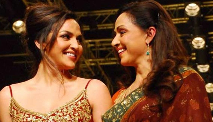 Hema Malini and Esha Deol to walk the ramp at Lakme Fashion Week