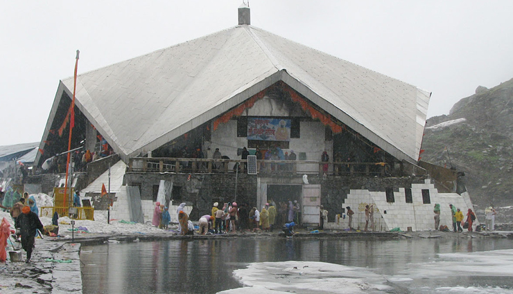 famous gurudwaras india,gurudwaras in india,top gurudwaras in india,must-visit gurudwaras in india,historical gurudwaras in india,sacred gurudwaras of india,sikh pilgrimage sites in india,best gurudwaras to visit in india,popular gurudwaras in india,gurudwaras of india tourism