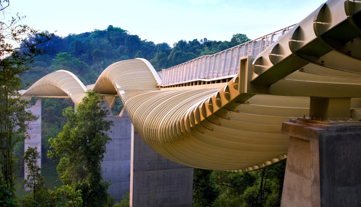 romantic places in singapore,singapore honeymoon destinations,best honeymoon spots in singapore,romantic activities for couples in singapore,honeymoon attractions in singapore,singapore honeymoon guide 2024,lovebirds paradise in singapore,memorable honeymoon experiences in singapore,romantic getaways in singapore,couple-friendly places in singapore