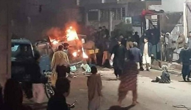 अफगानिस्तान: हेरात में एक मिनी वैन में बम धमाका,  4 महिलाओं समेत 7 की मौत; 10 घायल 