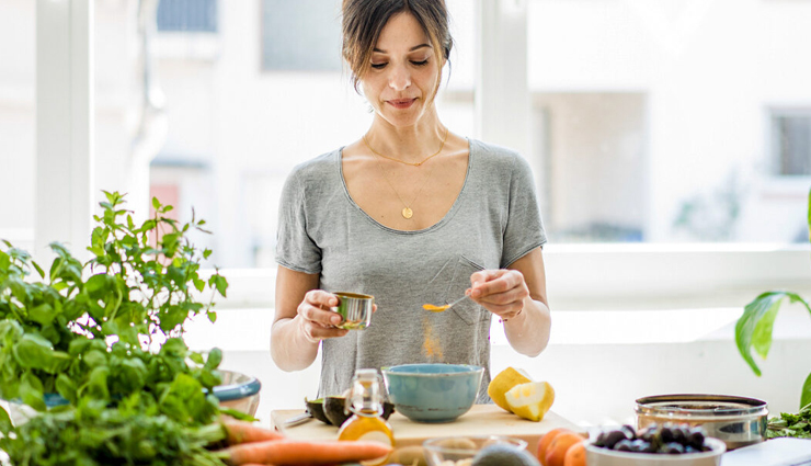 5 Natural Ways To Flush Out Toxins From Your Body