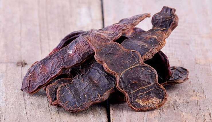 herbs for hair growth,healthy herbs,hair care tips,beauty tips,bhringraj,brahmi,amla,fenugreek or methi seeds,shikakai