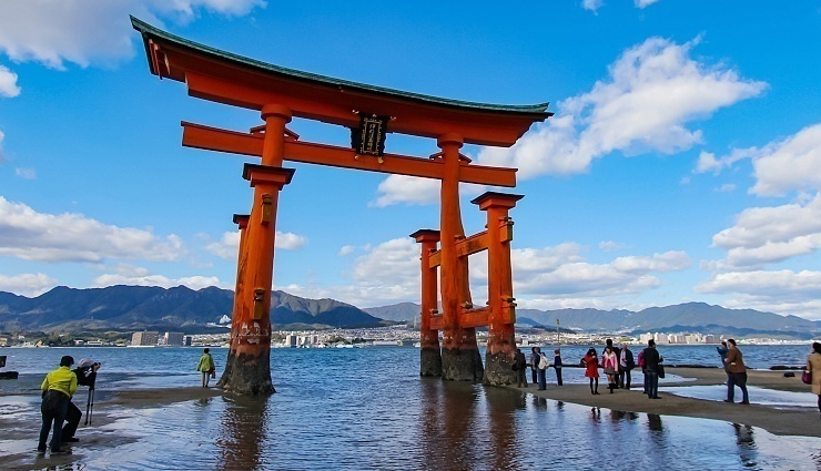 world heritage sites,world heritage sites to visit,hawaii volcanoes national park,sacred city of kandy,itsukushima shinto shrine,goreme national park and the rock sites of cappadocia,masada,city of potosi