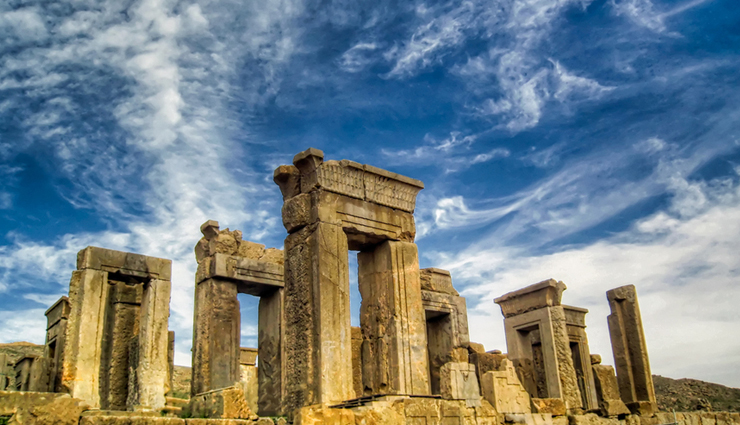 least known heritage sites,heritage sites around the world,wudang building complex,wadi al-hitan,tropical rainforest sumatra,lascaux cave,takht-e jamshid,fossil hominid sites of sterkfontein