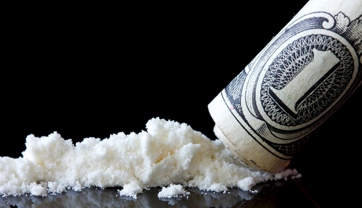 Alcohol,7 drugs that will cost you your life,harmful drugs,drugs that would make you die,very harmful drugs,drugs that are harmful,heroine,cocaine,ganja,lsd,tobacco