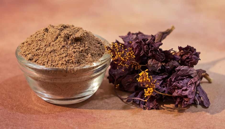 24 Benefits of Hibiscus Powder for Skin and Hair