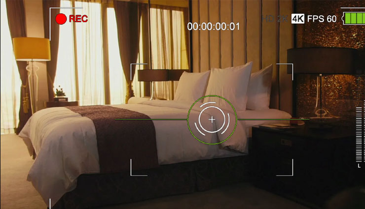 होटल के कमरे का पंखा चलाया तो उड़ गए महिला के होश, तुरंत बुलानी पड़ी पुलिस, पढ़े पूरा मामला