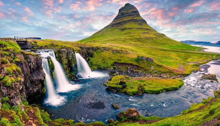 breathtaking hidden paradises,hidden paradises in the world,kirkjufell,cano cristales,taylor glacier blood falls,beppu hot springs,spotted lake