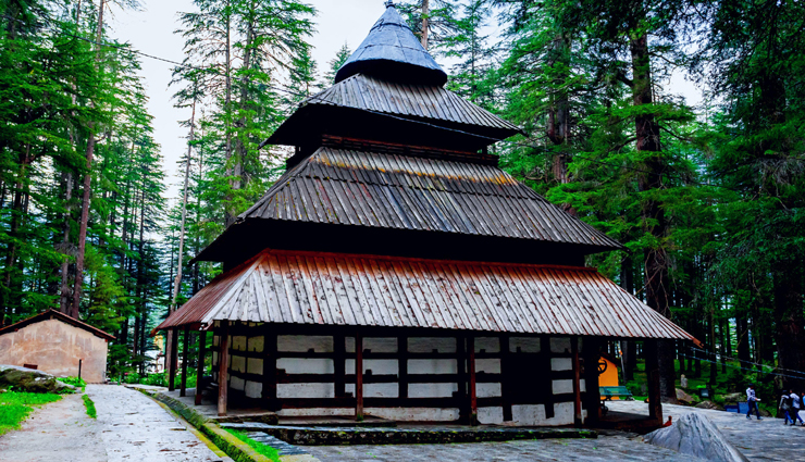 manali hill station,top tourist attractions in manali,best places to visit in manali,manali sightseeing guide,things to do in manali,famous landmarks in manali,rohtang pass,solang valley,hadimba temple,manu temple,vashisht hot springs,beas river,adventure activities in manali,skiing in manali,trekking in manali,camping in manali,manali weather,travel tips for visiting manali