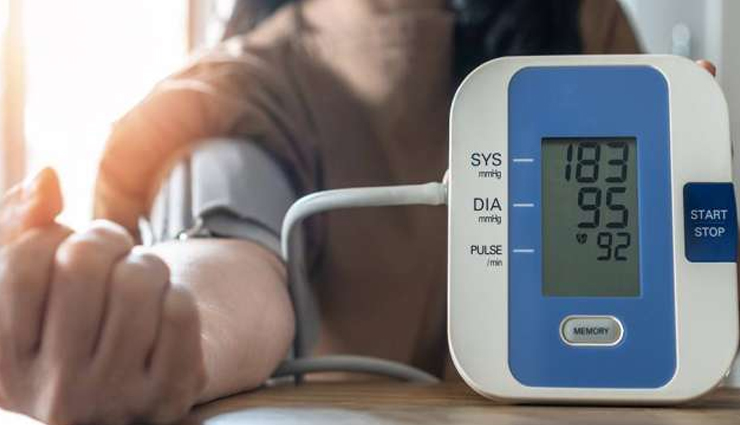 रतालू का सेवन: कोलेस्ट्रॉल, हड्डियों और त्वचा के लिए लाभकारी benefits of sweet potato,sweet potato for cholesterol,sweet potato for bones,sweet potato for skin health,nutritional benefits of sweet potato,sweet potato health benefits,how sweet potato helps cholesterol,sweet potato for bone health,sweet potato for glowing skin,health benefits of eating sweet potato