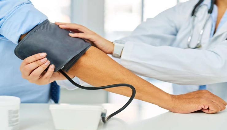 ये 5 सुपरफूड करेंगे हाई ब्लड प्रैशर को नियंत्रित, रखेंगे आपको बिमारियों से दूर