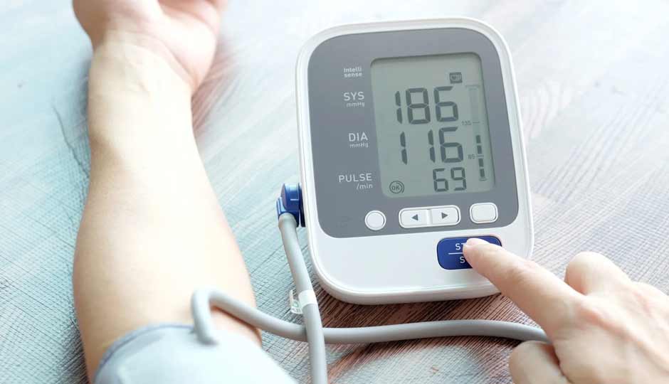 12 Effective Home Remedies for High Blood Pressure