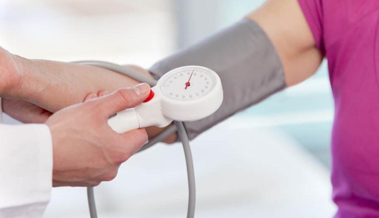 high blood pressure,healthy living,Health tips,blood pressure,natural remedies for high blood pressure,symptoms of high blood pressure