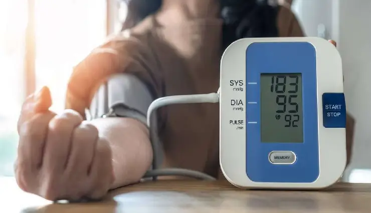 diet soda side effects,is diet soda bad for you,health risks of diet soda,artificial sweeteners,diet soda and weight gain,dangers of diet drinks,zero calorie soda risks,metabolic impact of diet soda,harmful effects of diet beverages,diet soda health concerns