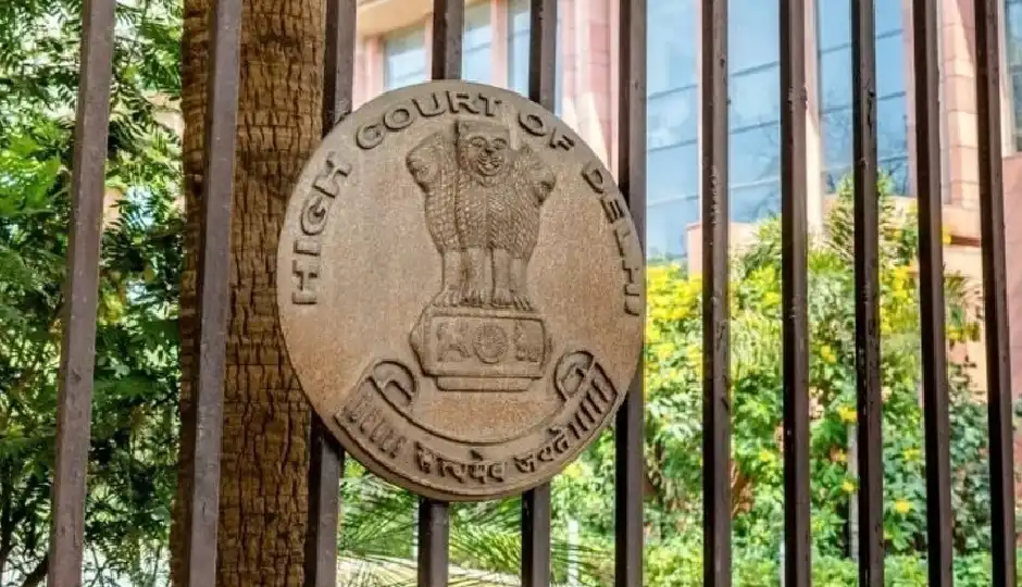 रामलीला मैदान आवंटन पर दिल्ली हाई कोर्ट सख्त, कहा- ‘पहले आओ, पहले पाओ’ का नियम सही नहीं